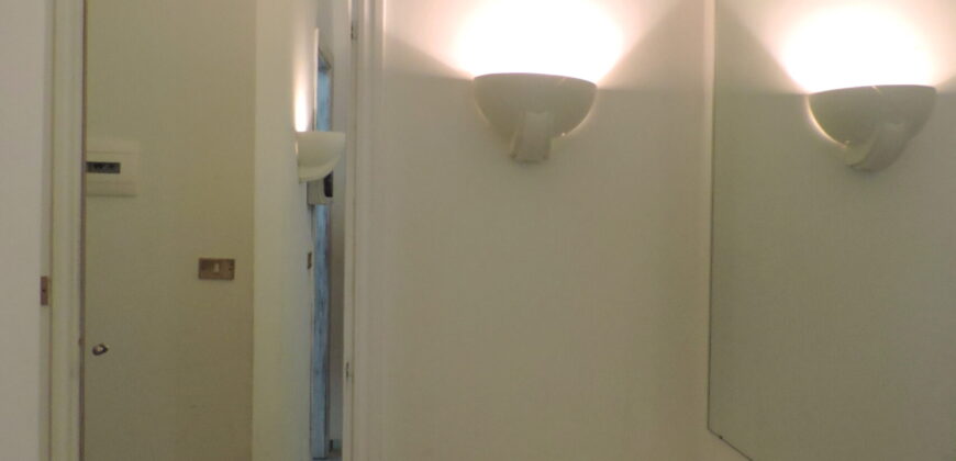 Property to rent with sea view