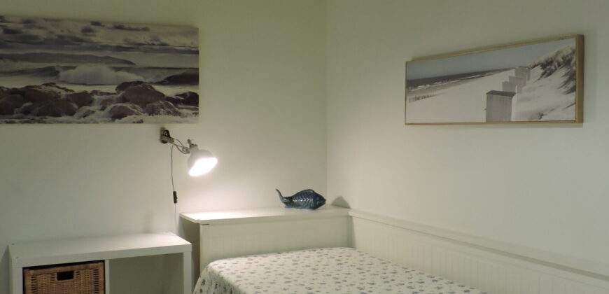 Property to rent with sea view