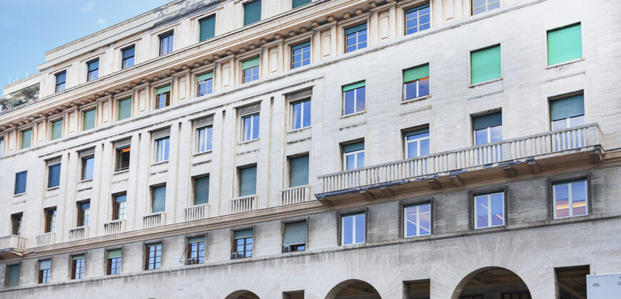 Ufficio Mq 200 Piazza della Vittoria
