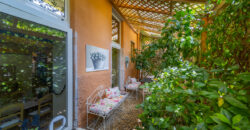 Charming apartment close to marina