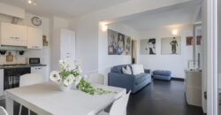 Apartment with garden and private parking