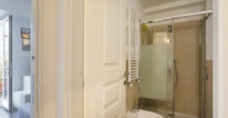 Apartment with garden and private parking