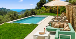 Tra le verdi colline di Dolceacqua con piscina e vista mare