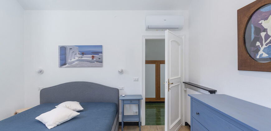 Appartamento vista mare ristrutturato e con posto auto