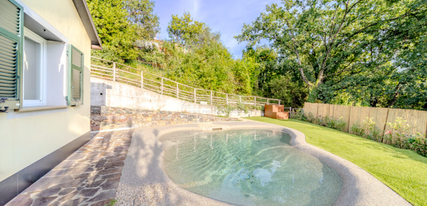 Villino di nuova costruzione immersa nel verde Villino di nuova costruzione immersa nel verde