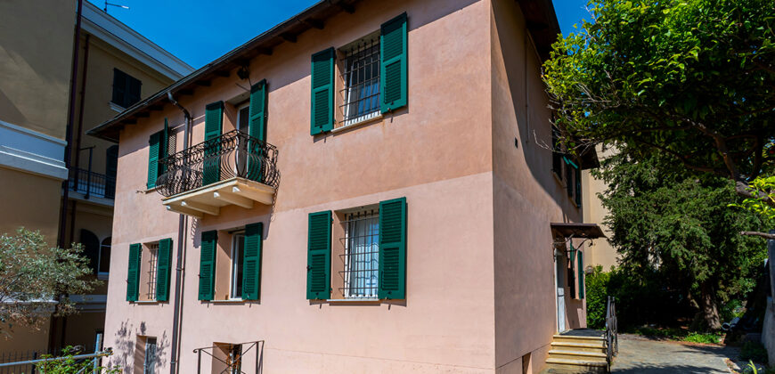 Appartamento  in villetta con giardino